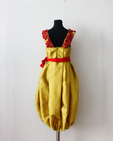 Vestido Amarillo Floral Divertido