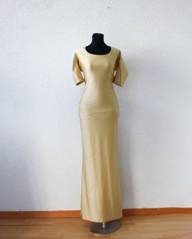 Vestido Color Oro Manga Francesa