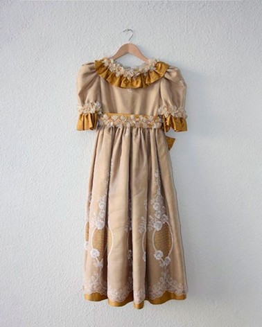 Vestido Comunión Color Camel Clásico de Manga Corta
