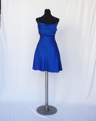 vestido de fiesta corto de tirantes azul cobalto     LACS1832d