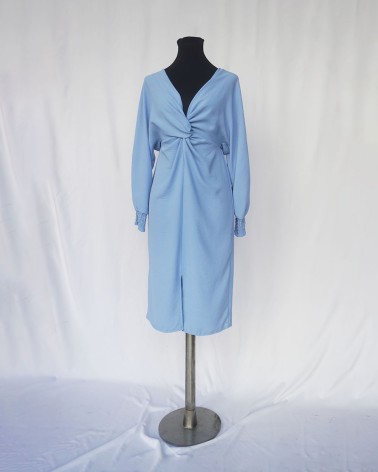 Vestido midi de manga larga azul cielo