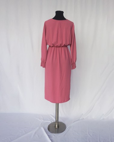 Vestido  manga larga tipo murciélago, fruncido en la cintura con escote en V color rosa.   LAC01228c
