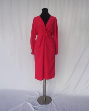 Vestido midi de manga larga rojo