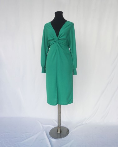 Vestido midi de manga larga en color verde