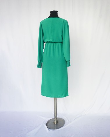Vestido  de manga larga tipo murciélago con puño fruncido, elástico en cintura en color verde  LAC01228a