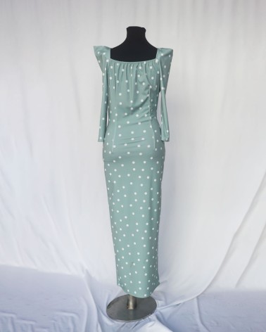 Vestido de manga larga de lunares blanco y verde pastel