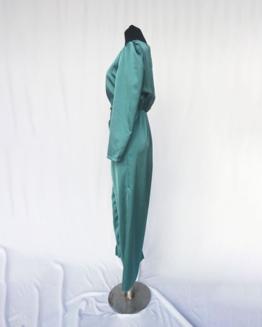 Vestido de manga larga de raso verde
