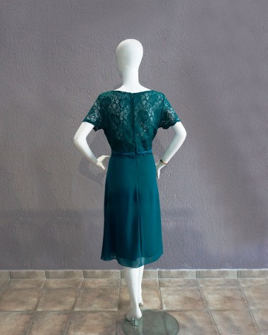 Vestido midi verde petróleo con encaje floral