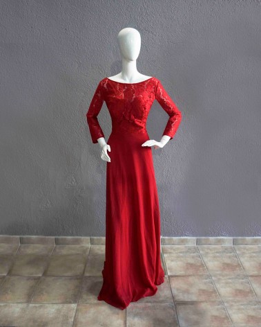 Vestido Largo De Encaje Rojo