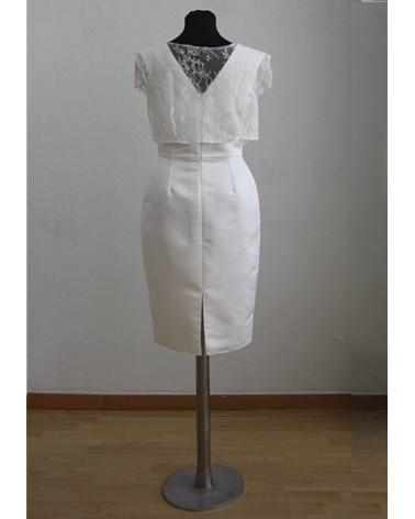 Boleros, capas y abrigos de Novia 24