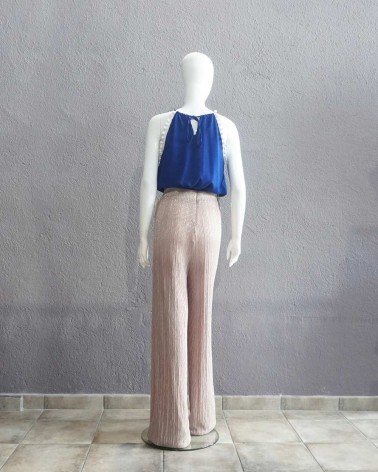 Top con cuello halter azul eléctrico