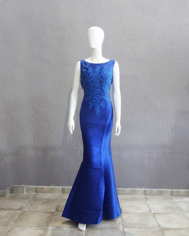 Vestido de fiesta largo azul con encajes espalda en uve