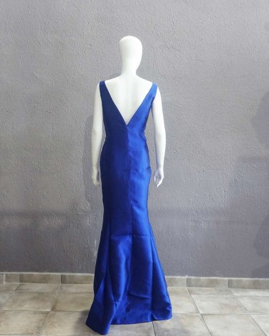 Vestido de fiesta largo azul con encajes espalda en uve