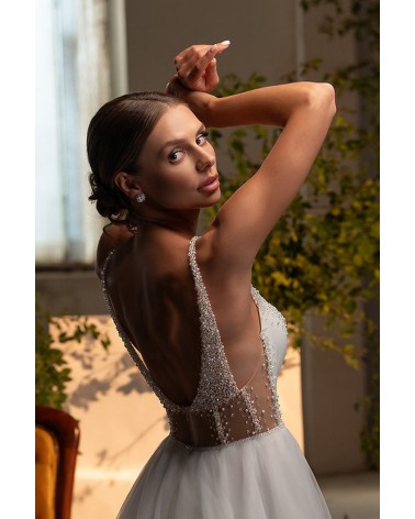 Vestido de Novia Princesa escote V profundo con Pedrería cristal