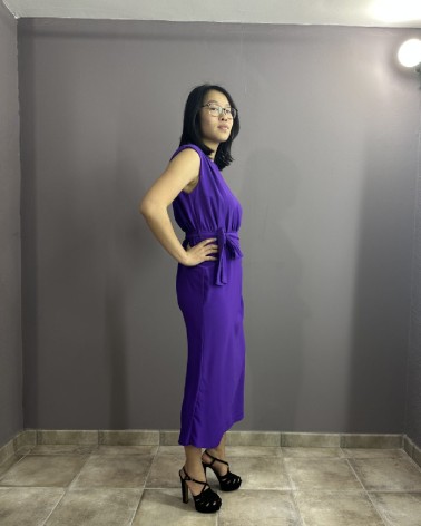 Vestido Morado Largo Con Lazo En El Hombro Y Escote Asimétrico
