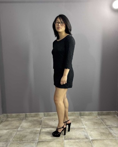 Vestido Negro de Encaje Completo Manga Larga