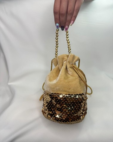 Bolso de mano fruncido en terciopelo dorado con lentejuelas
