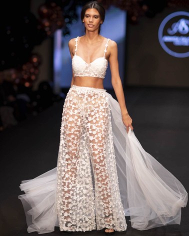 Pantalón y Top de Novia transparente de encajes florales