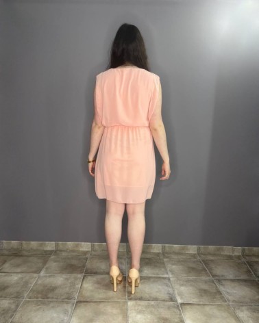 Vestido Corto en Tono Rosa Empolvado