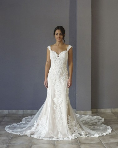 Vestido de Novia Corte Sirena de Encaje y Escote Corazón