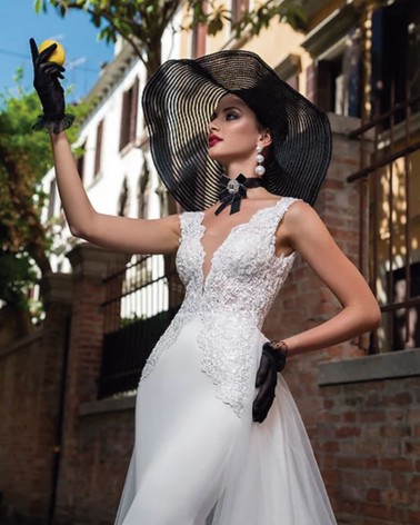 Vestido de Novia sirena con sobre falda de tul