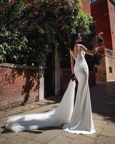 Vestido de Novia sirena con sobre falda de tul