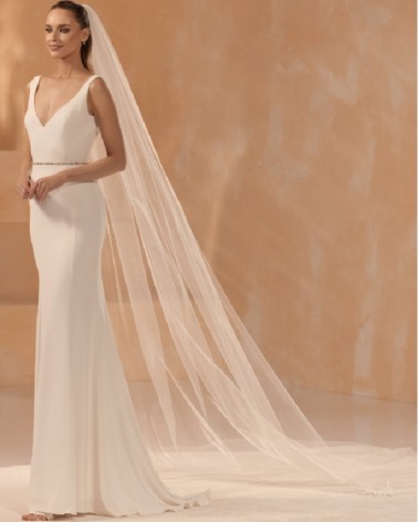 Velo de Novia de tul diamante con encaje floral en el borde