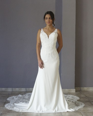 Vestido de Novia Sirena Liso con Encaje en el Cuerpo y Cola