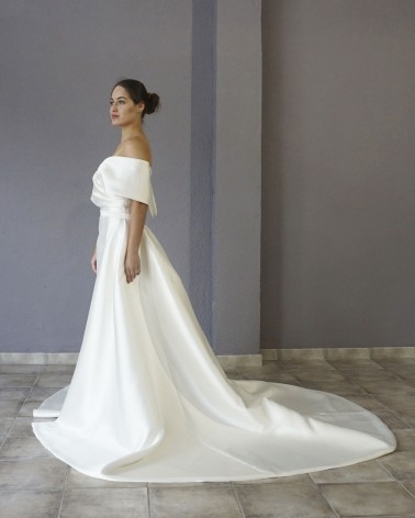 Vestido de Novia Sirena con Sobrefalda Linea A Escote Cruzado