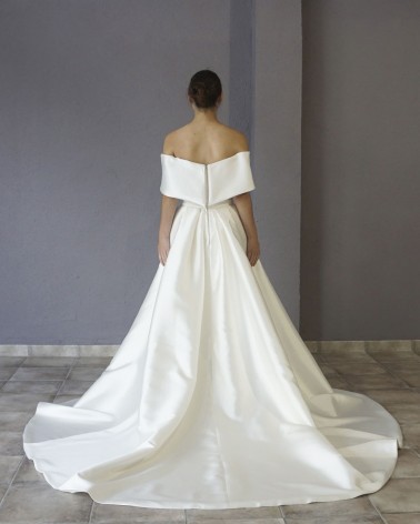 Vestido de Novia Sirena con Sobrefalda Linea A Escote Cruzado