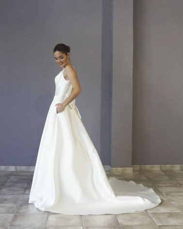 Vestido de Novia Línea A Escote y Espalda Abierta V profunda Lazo Posterior