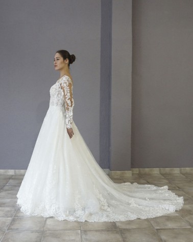 Vestido de Novia Princesa con Mangas de Encaje Escote Corazón e Ilusión