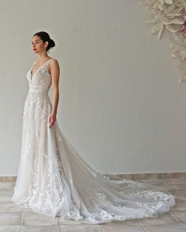 Vestido de Novia Princesa con Escote en V Encaje de Hojas y Espalda Descubierta