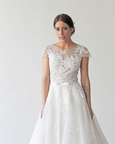 Vestido de Novia Princesa Escote a la caja y Espalda en V