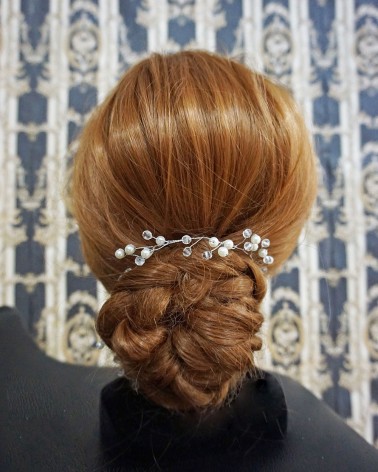 Tocado de Novia con perlas blancas y cristales