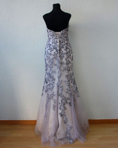 Vestido Novia corte Sirena Palabra de honor con escote Corazón con Encaje a Contraste y cierre de Corsé