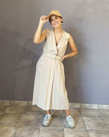 Vestido tobillero sin manga en color beige