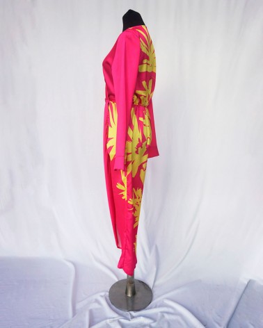 Vestido raso rosa y amarillo manga larga escote en V