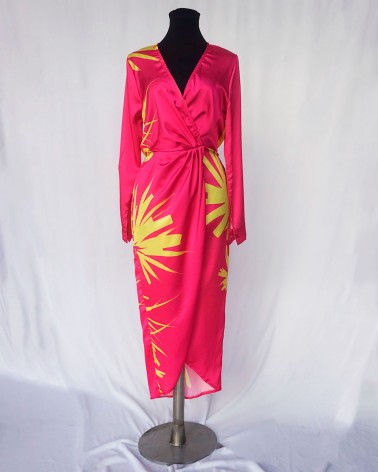 Vestido raso rosa y amarillo manga larga escote en V