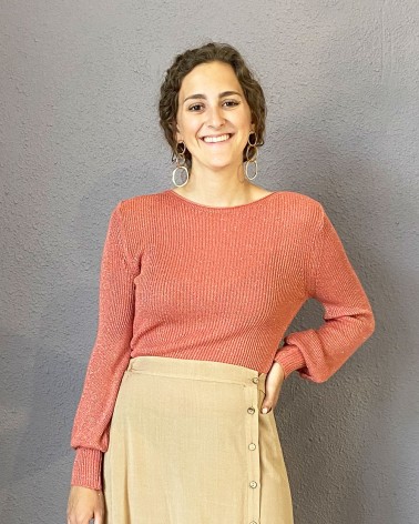 Jersey coral de punto fino con manga abullonada