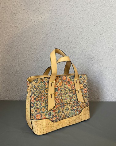 Bolso de mano estampado étnico con base de corcho natural y asas beige