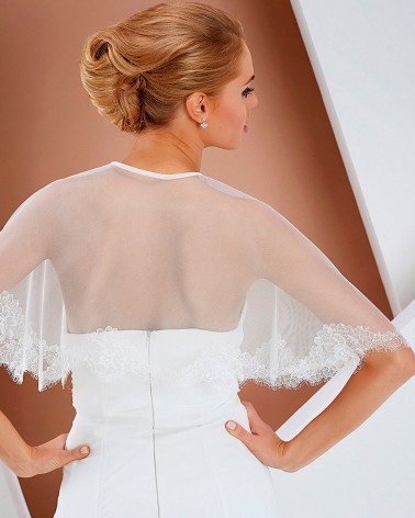 Capa corta de tul con ribete y encaje floral para novia
