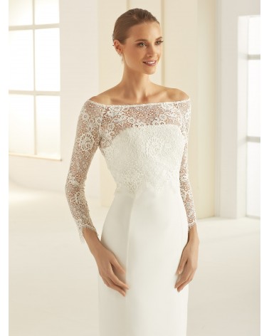 Top de novia en encaje floral con escote barco y manga larga